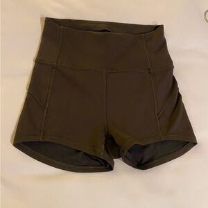 Size 2 Lululemon 2” high rise wonder train shorts